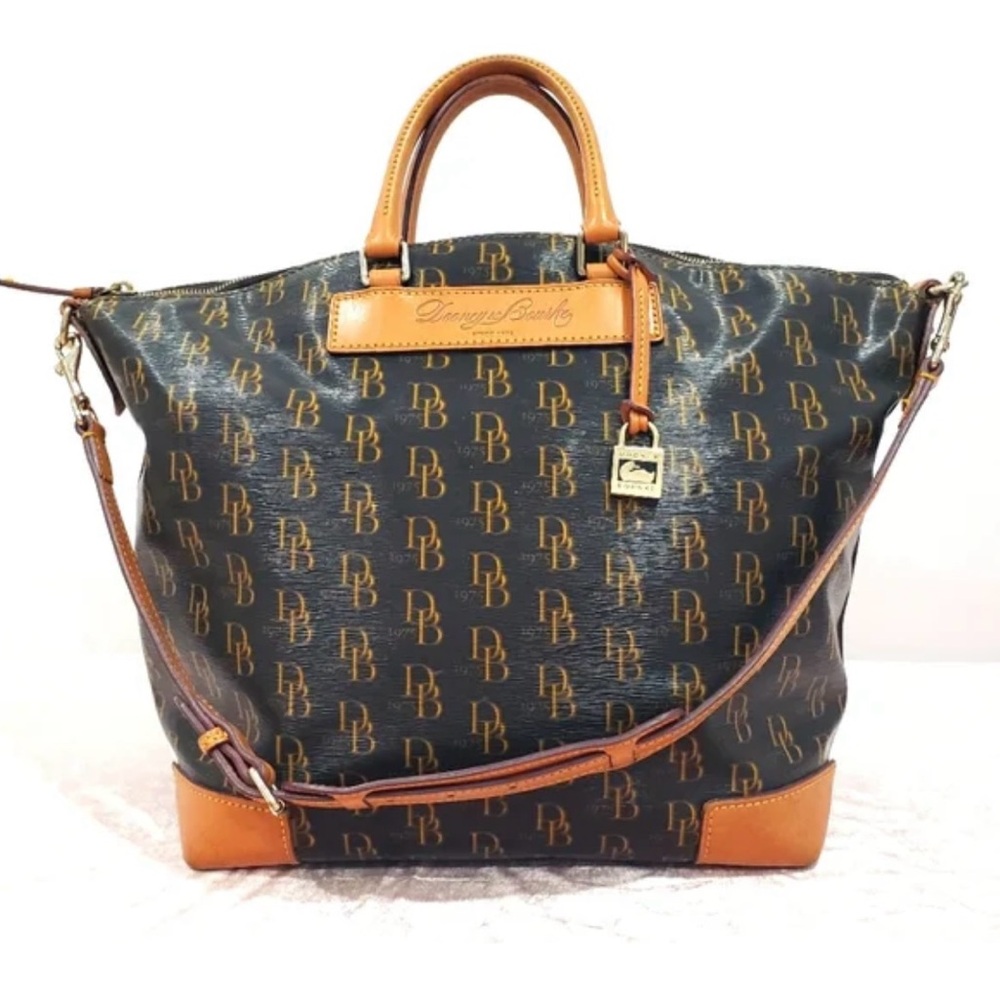 Dooney & Bourke Signature Vanessa HandBag with matching Wallet